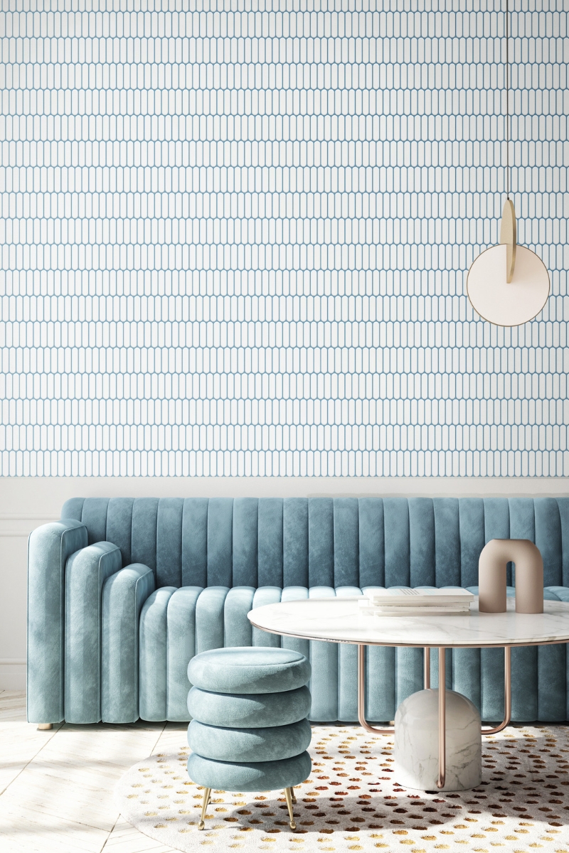 stylowa kanapa na tle płytek ceramicznych eclair paris biały matowy raw decor kolory do salonu